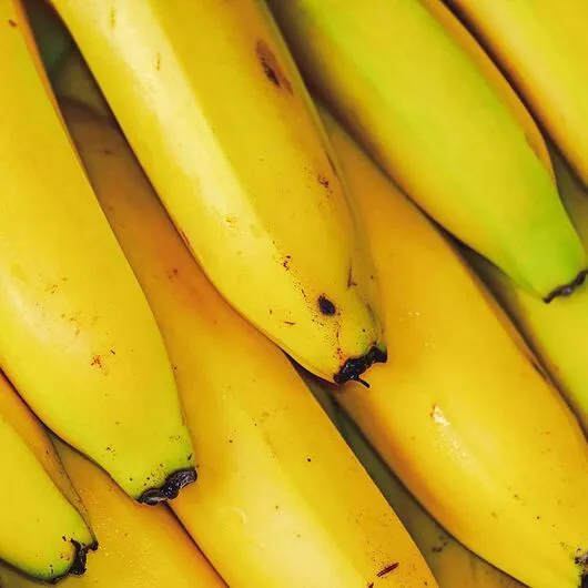 Аромаолія Banana / Банан - для свічок ➤ Бренд Iberchem, Фасування: Флакон - 10 мл