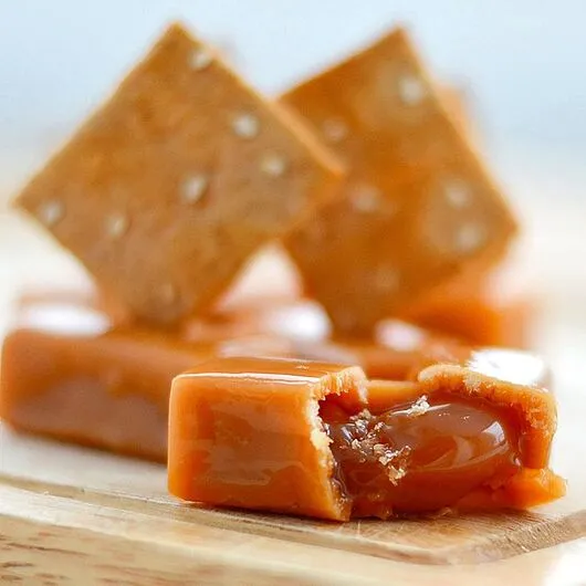 Аромамасло Caramel / Карамель - для свечей ➤ Бренд Iberchem, Фасовка: Флакон - 100 мл