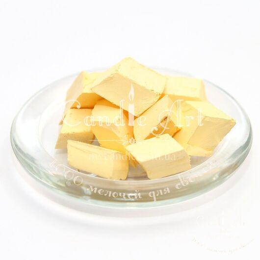 Pastel yellow dye for paraffin and wax, Color: Pastel yellow