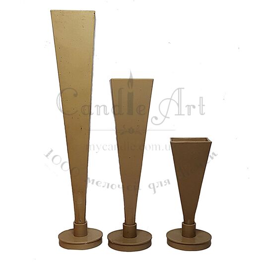 Plastic form for a candle - Pyramid (100✕100✕210 mm), Size: 100✕100✕210 mm, 3 image - Candle Art Plastic form for a candle - Pyramid (100✕100✕210 mm), Size: 100✕100✕210 mm, 3 image