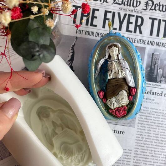 Silicone mold for candles - The Blessing of the Virgin Mary, 5 image - Candle Art Silicone mold for candles - The Blessing of the Virgin Mary, 5 image