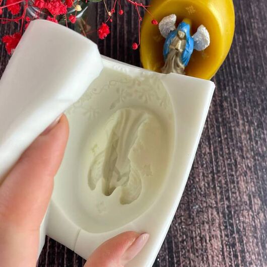 Silicone mold for candles - Blessed Mary, 3 image - Candle Art Silicone mold for candles - Blessed Mary, 3 image