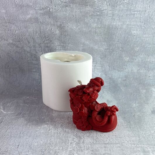 Silicone mold for candles - Snake with a boot