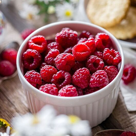 Aromaoil Raspberry - for candles ➤ Brand Iberchem, Packing: Bottle - 10 ml