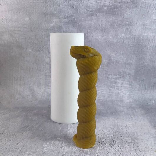 Silicone mold for candles - Curling snake