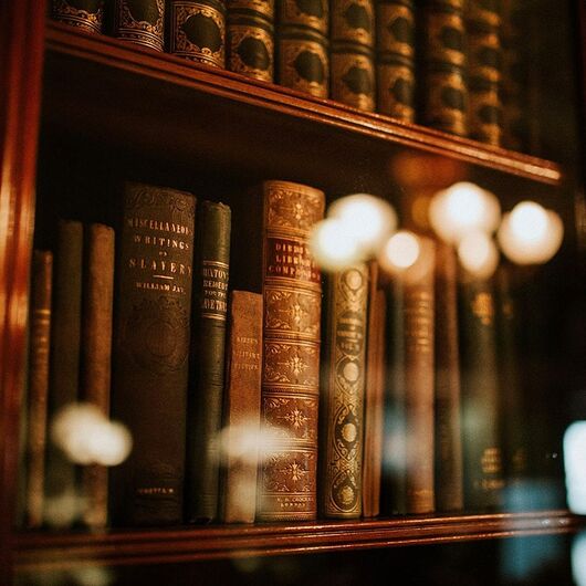 Aromaoil Old books - for candles ➤ Brand Iberchem, Packing: Bottle - 10 ml