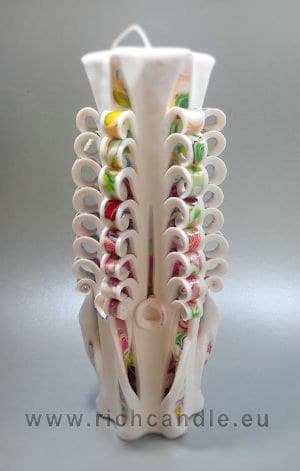 Різьблена свічка з мармурової болванкою